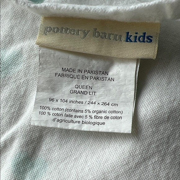 Pottery Barn Kids Flannel Sheet Set / Queen Set - White and Pale Blue - Picture 3 of 6